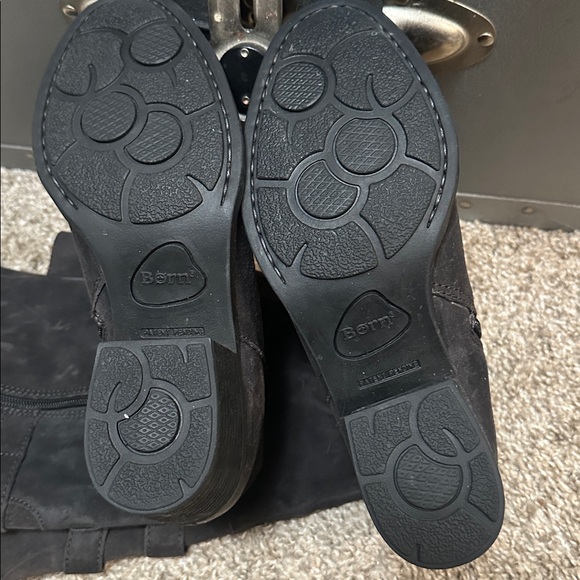 Born Knee high suede Boots - Picture 5 of 5